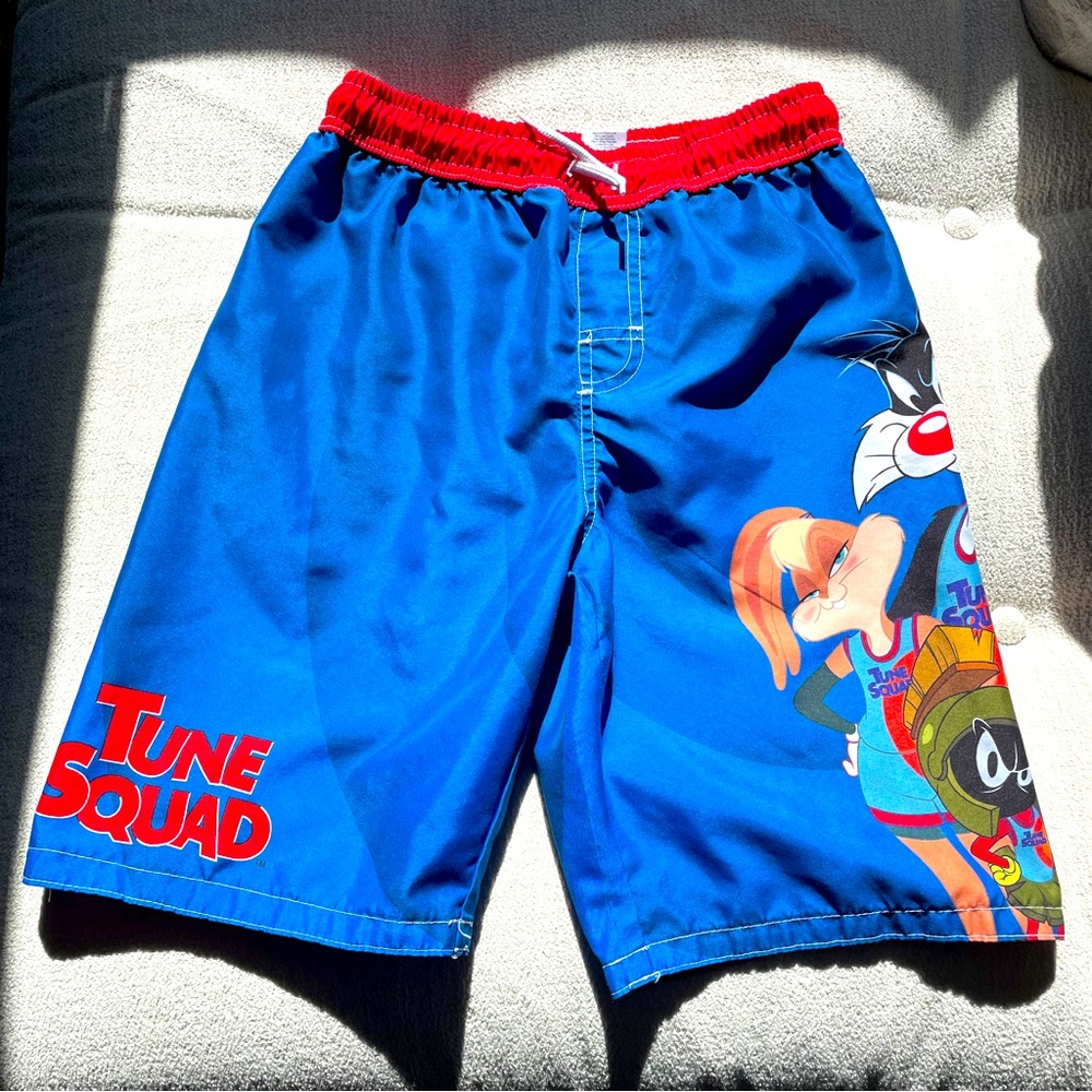Looney tunes Space Jam tune squad swim trunks 10/12